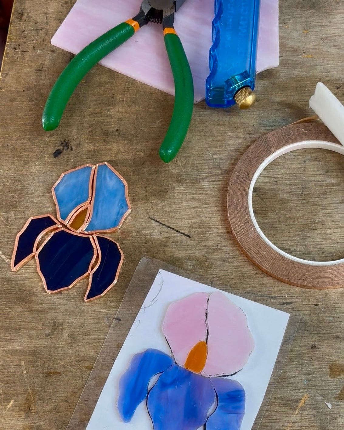 Iris Linocut & Stained Glass Workshop at Lydney Park Estate 12/6/26 & 13/6/26